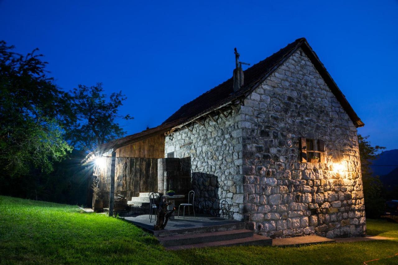 コラシン Djurdjevina Family Farmヴィラ エクステリア 写真